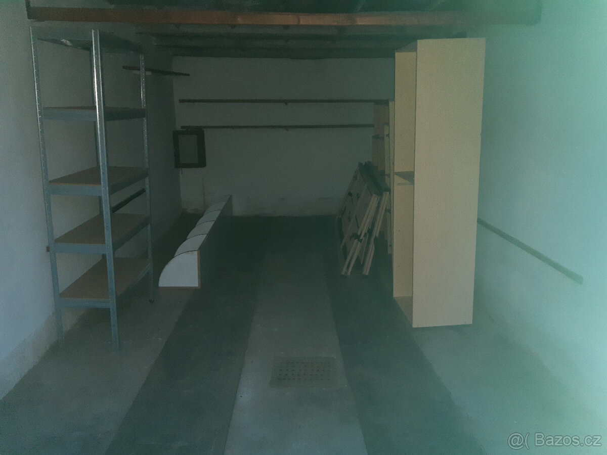 Pronájem garáže - 2