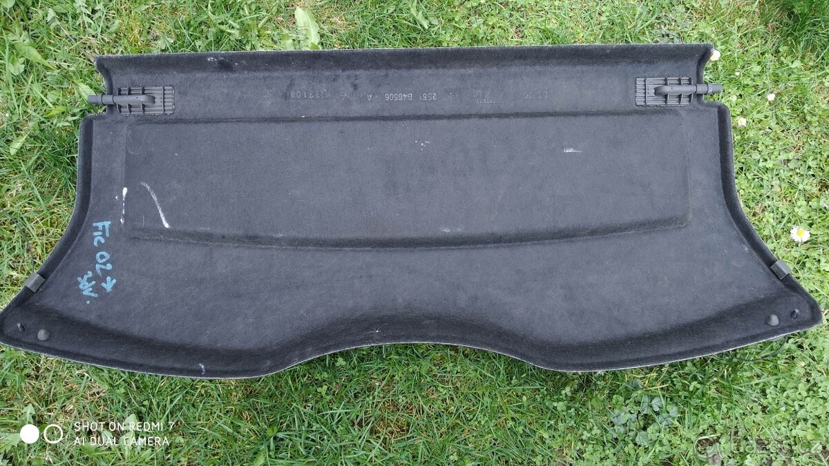 Víko kufru Ford Fiesta 2005 3-dvéřová - 2