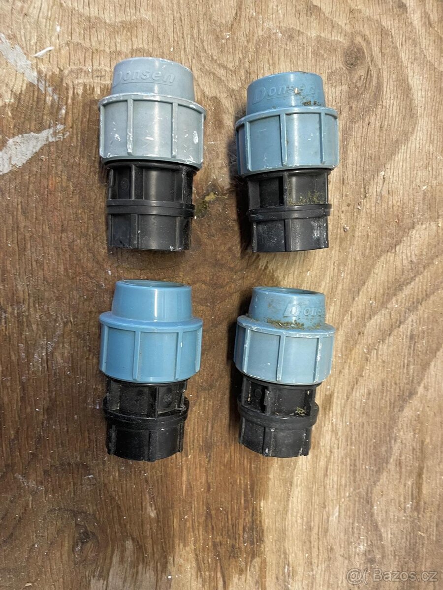 PE/PPS 32 spojky - 2