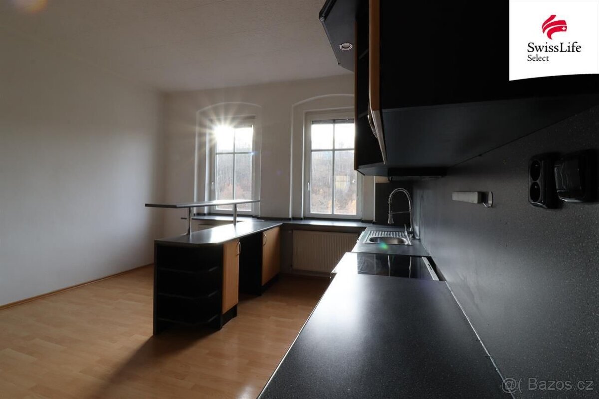 Prodej bytu 5+1 135 m2 Čs. armády, Kraslice - 2