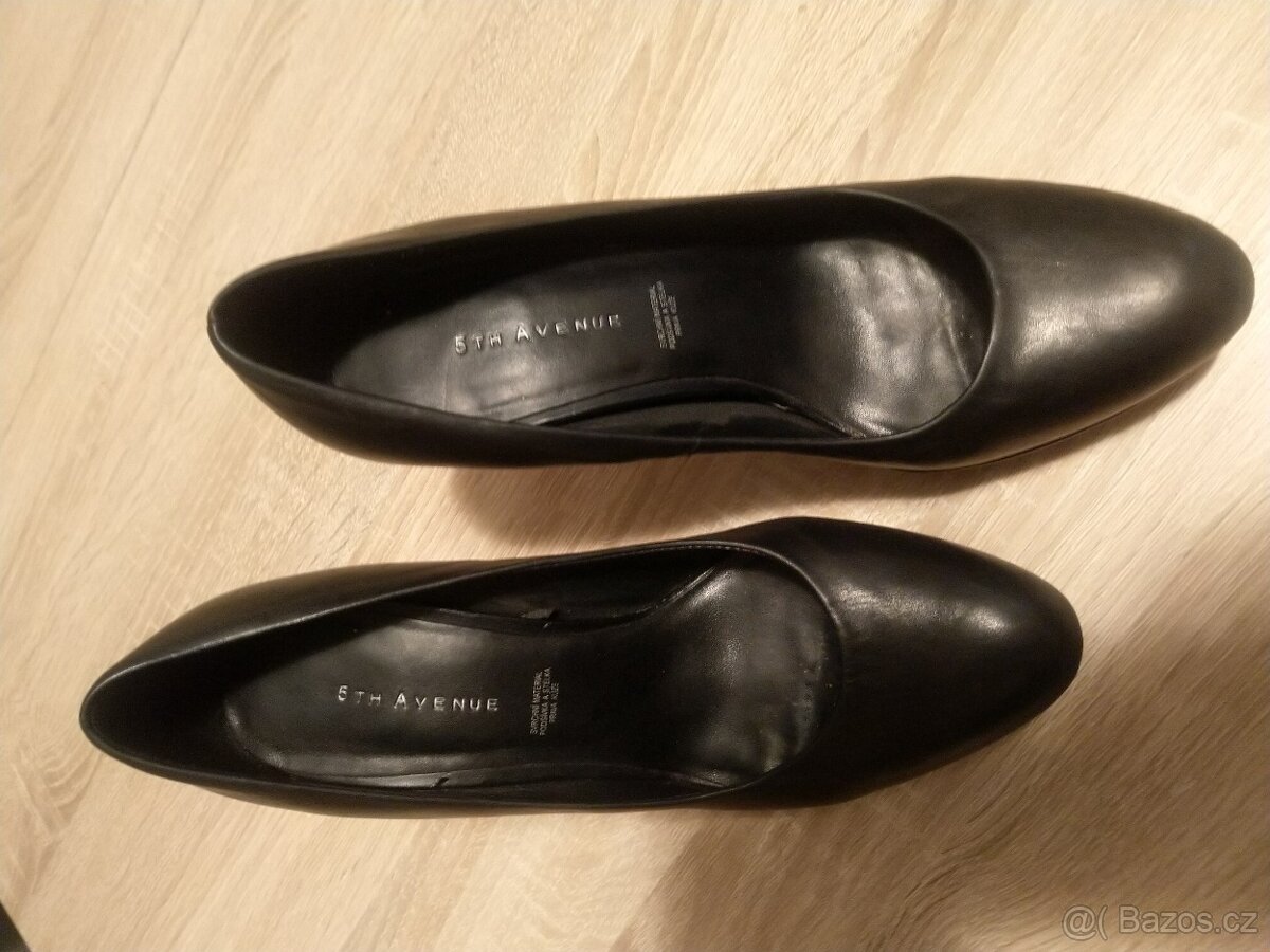 DÁMSKÉ ČERNÉ KOŽENÉ LODIČKY vel.40 - 2