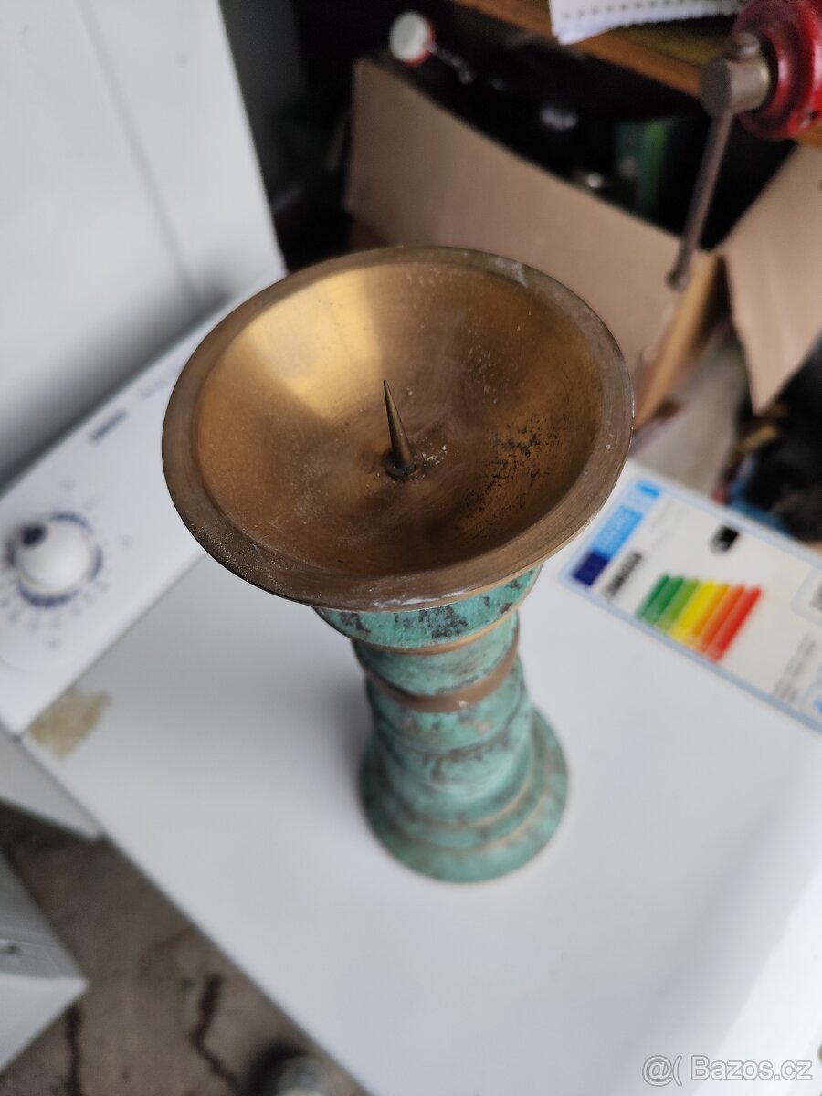 Mosazný svícen - 2