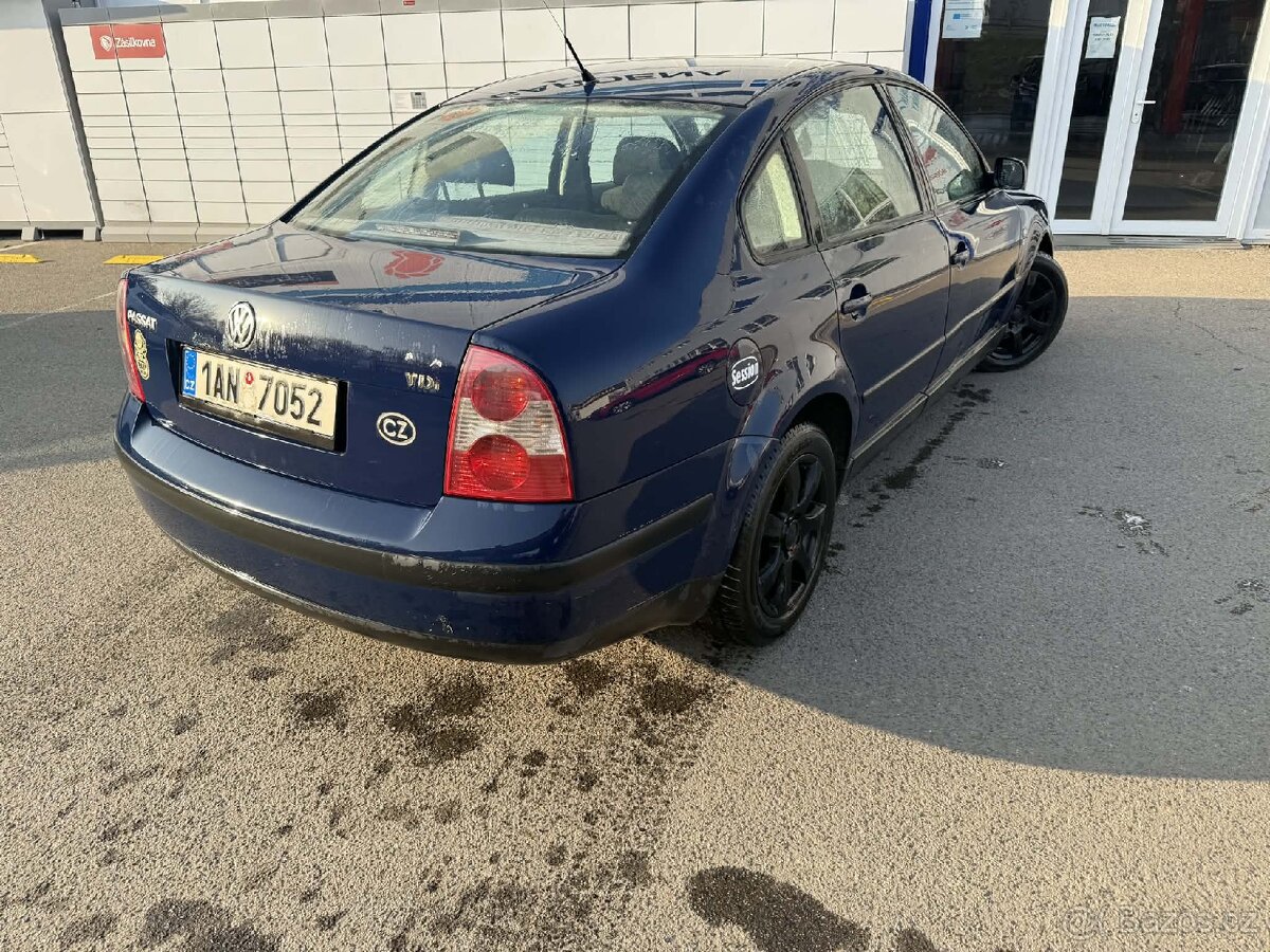 VW Passat - 2