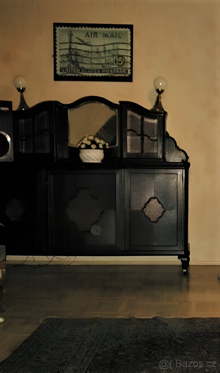 Starožitný příborník - 2