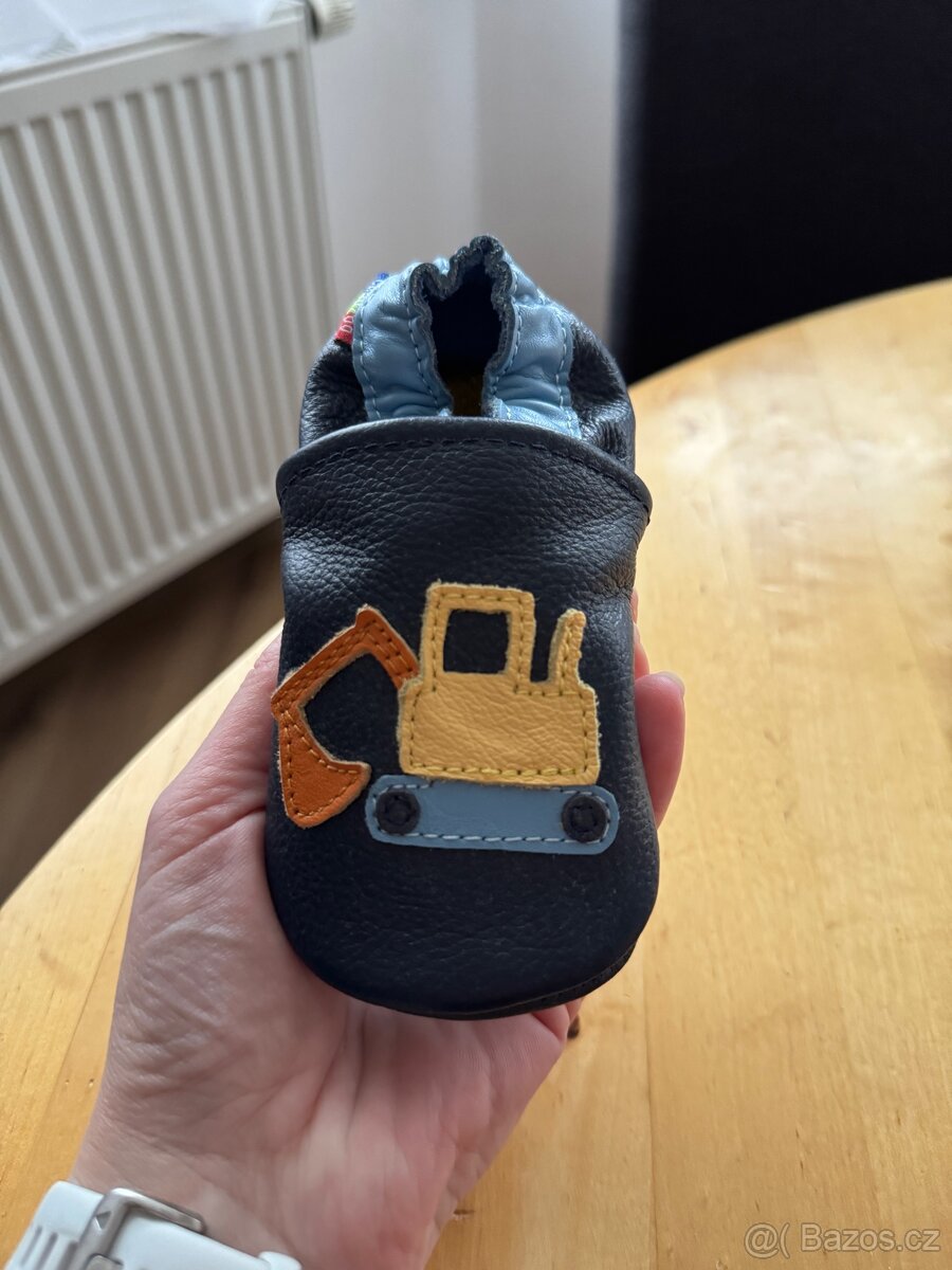 Kožené bačkorky Carozoo - 2