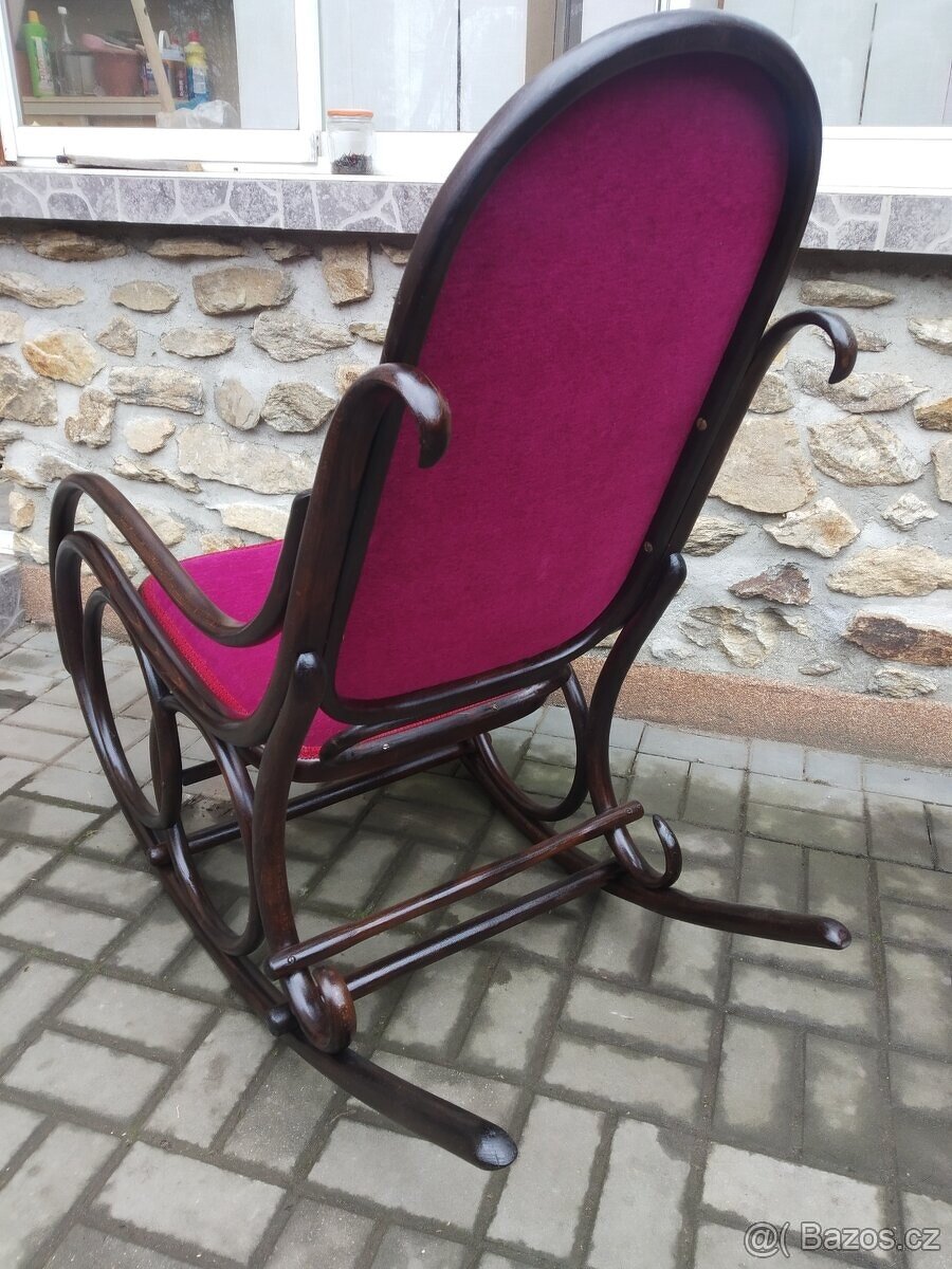 Houpací křeslo Thonet. - 2