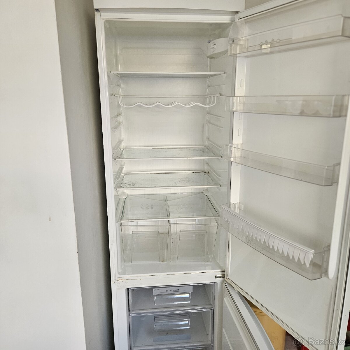 Prodám lednici Zanussi - 2