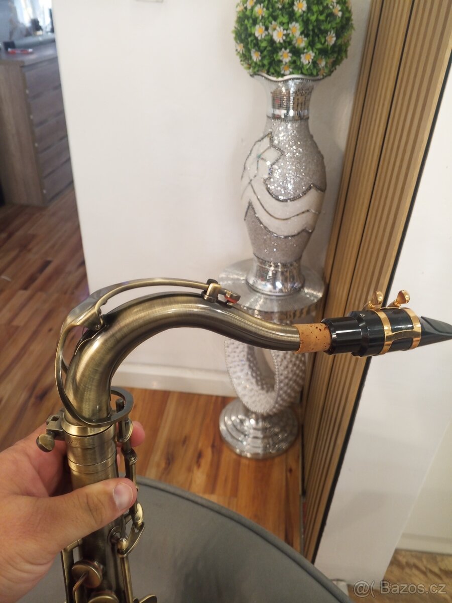 Prodám/vyměním Saxafon tenor - 2