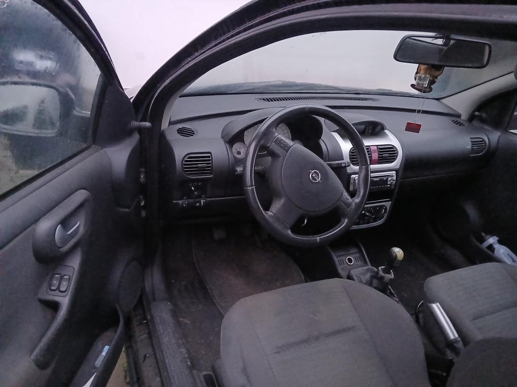 Opel Corsa 1.2 - 2