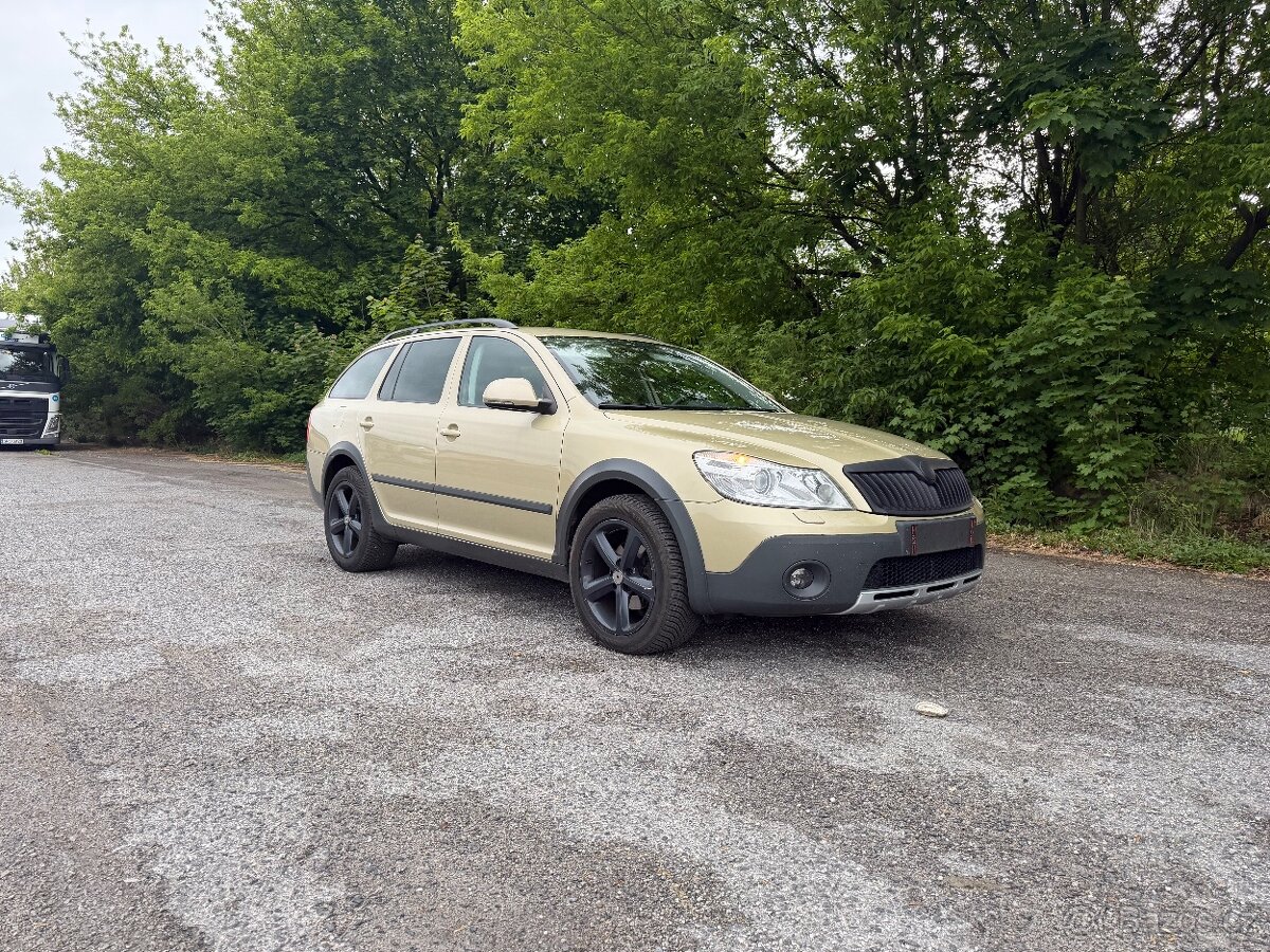Octavia scout 4x4 tdi dsg - 2
