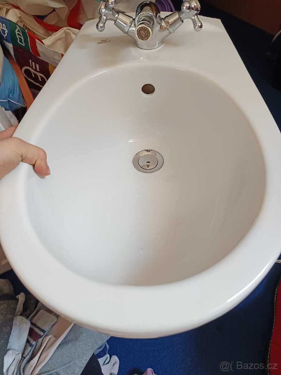 Bidet s baterií – dobrý stav - 2