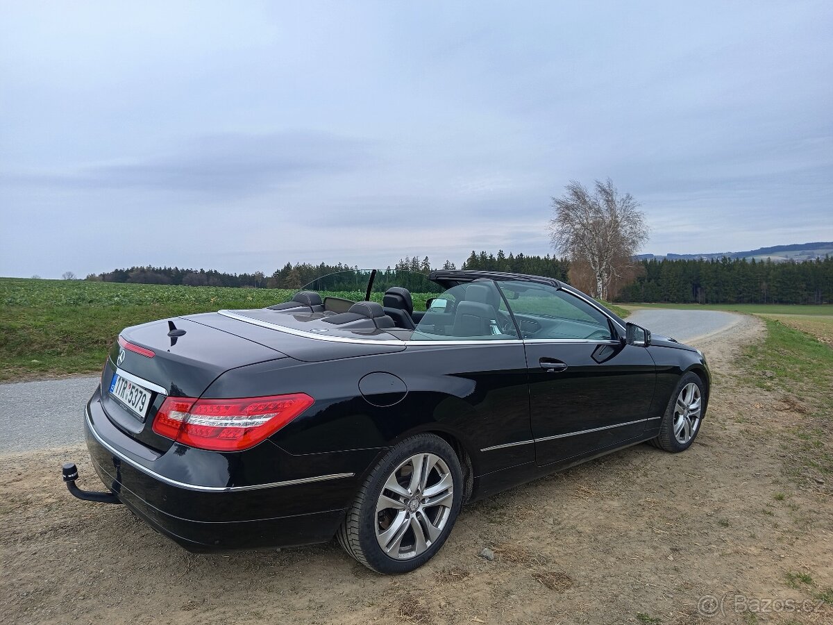 Mercedes Benz E 200 Cabrio - 2
