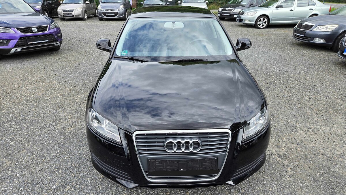 AUDI A3 TFSi ATTRACTION 1MAJITEL - 2
