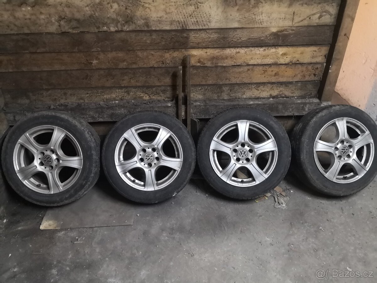 Alu kola R15 - 2