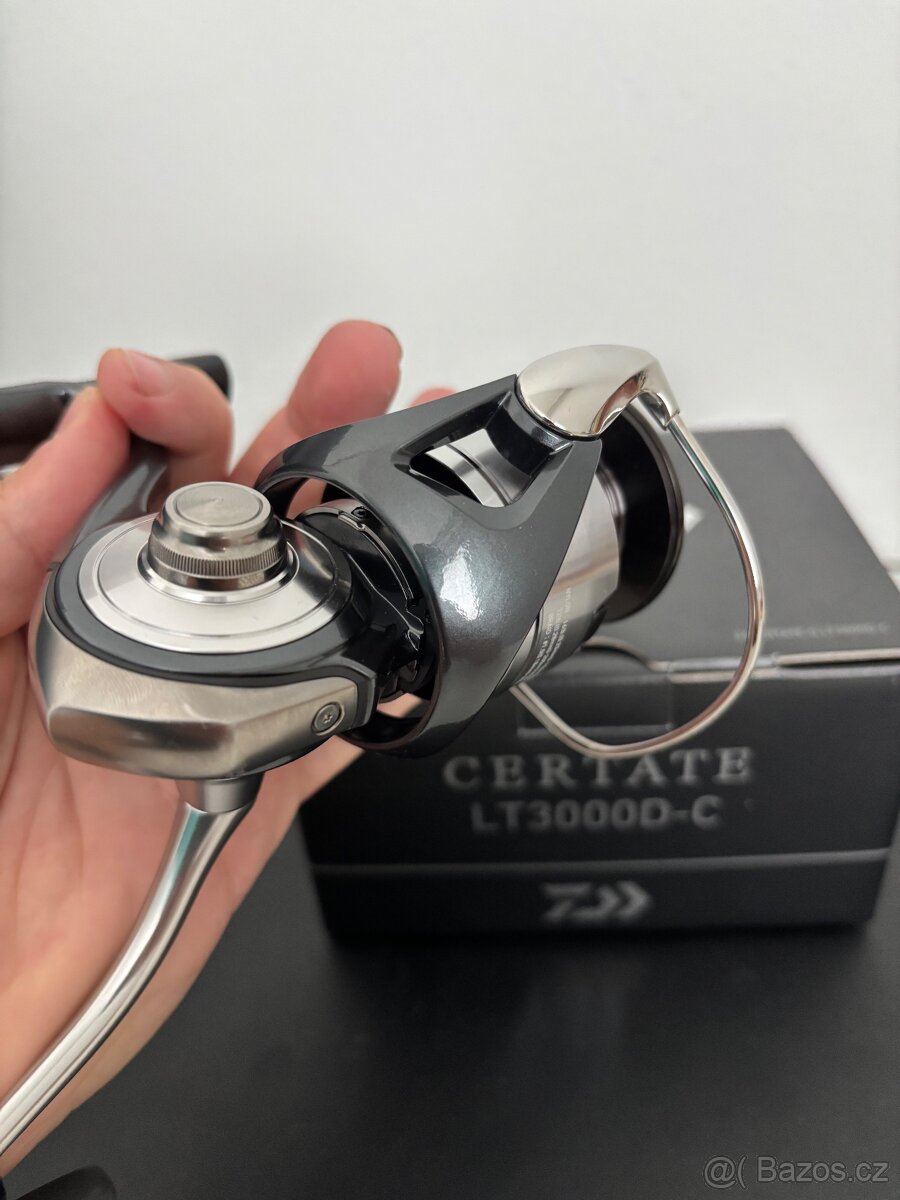 Daiwa Certate 24 3000D-C - 2