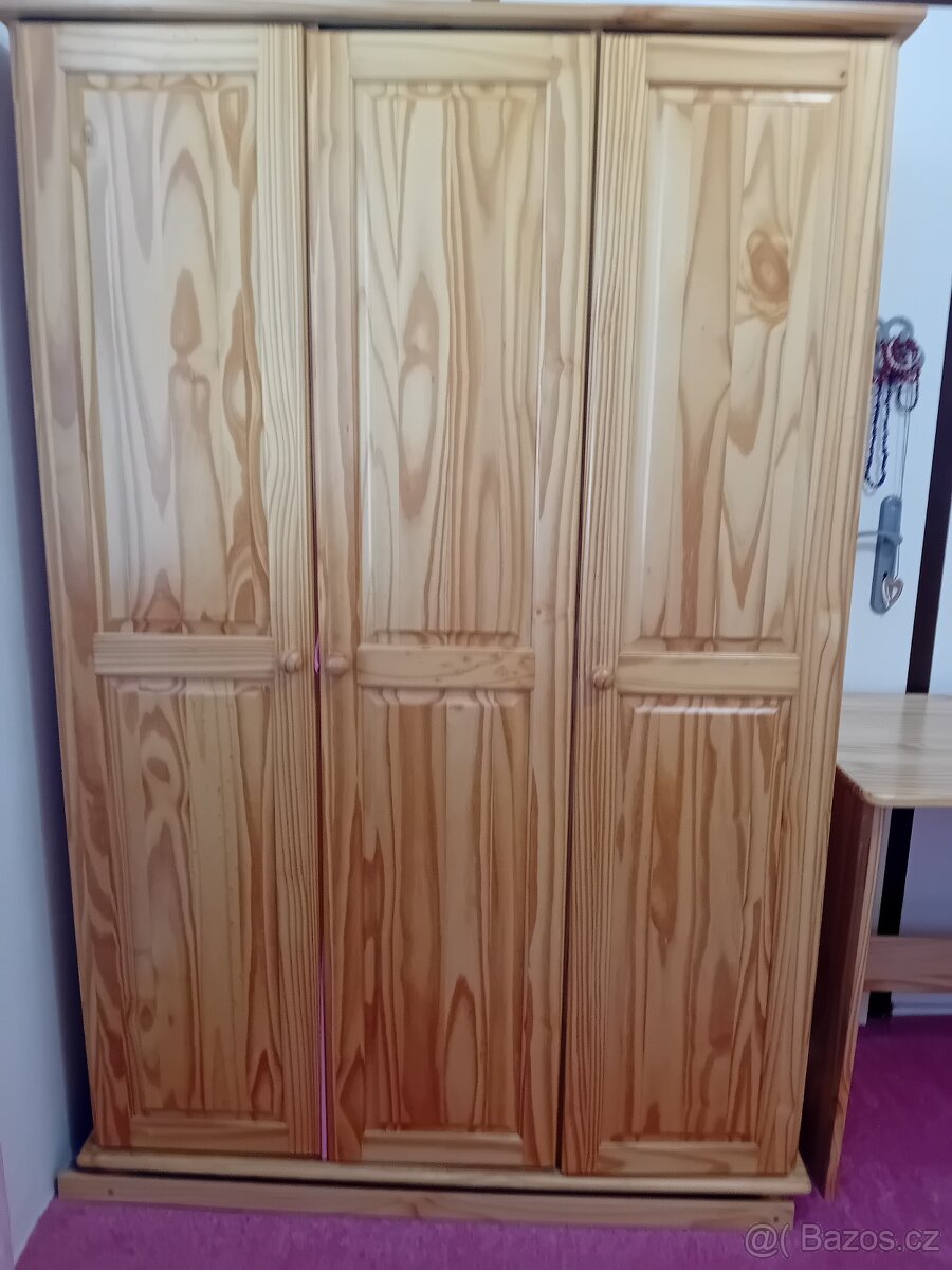 Prodám pěkný nabytek - 2