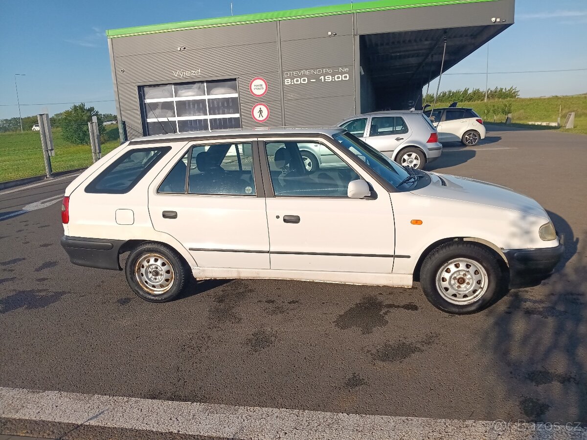 Škoda Felicia combi GLXI - 2