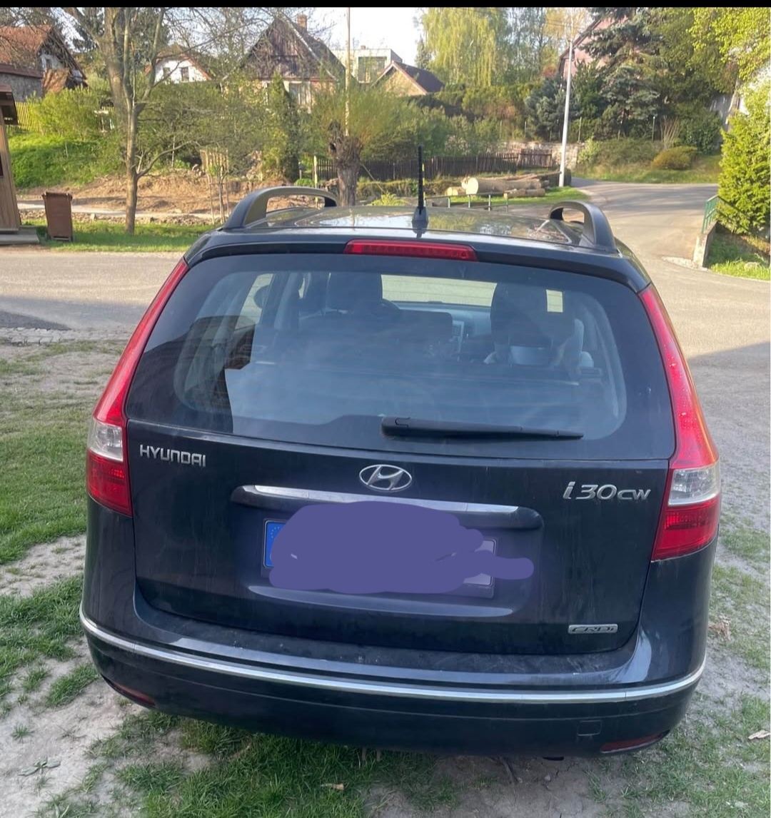 Hyundai i30 CRDi (nafta) – díly, kód motoru D4FB náhradní d - 2