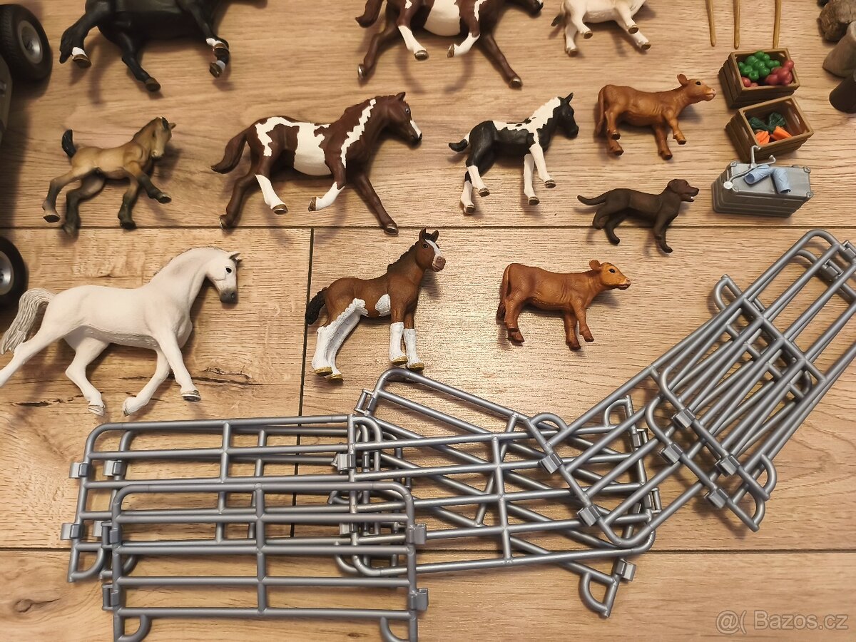 Schleich auto + sada koní - 2
