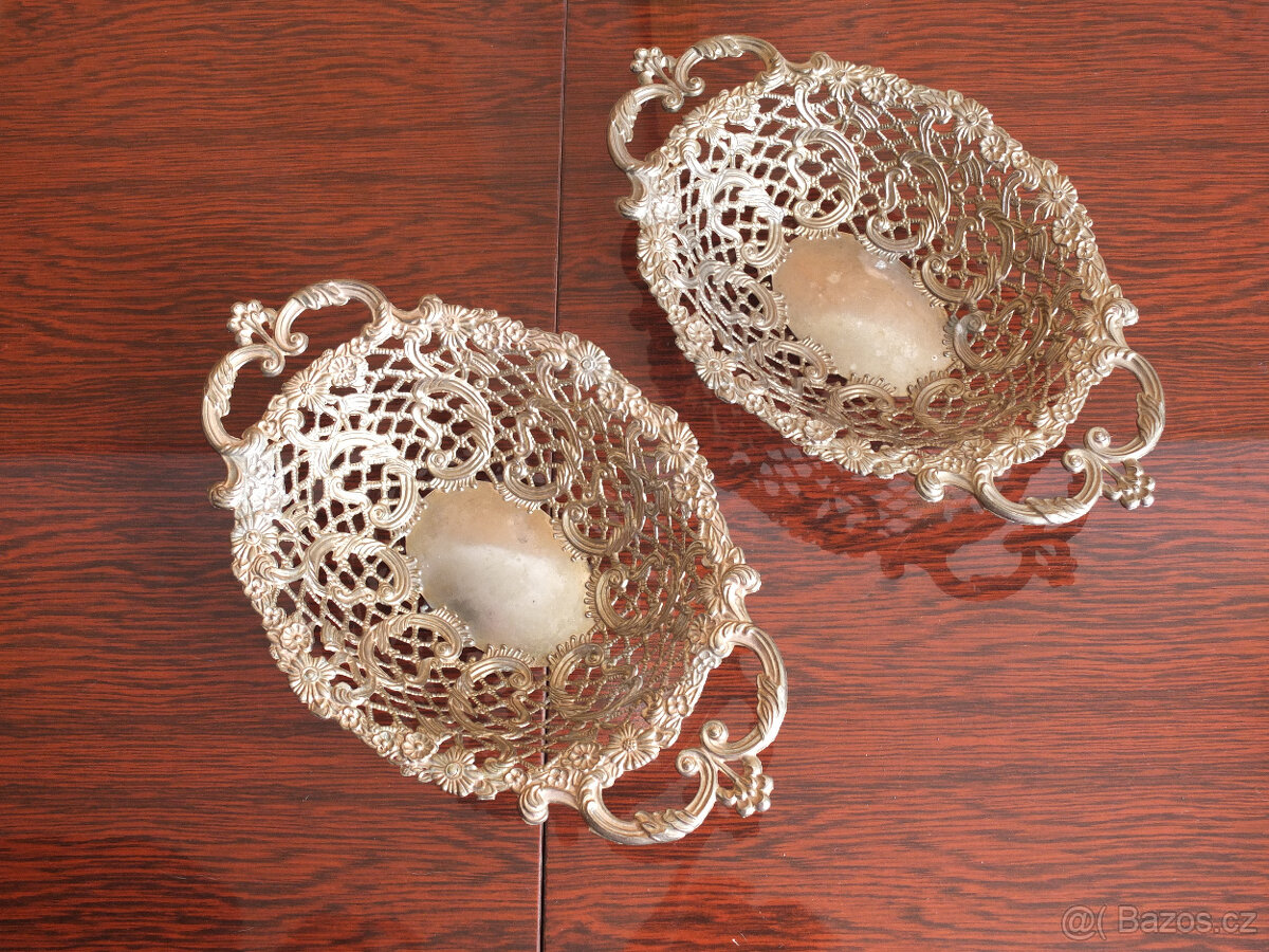 Dekoratovní kovové misky - 2