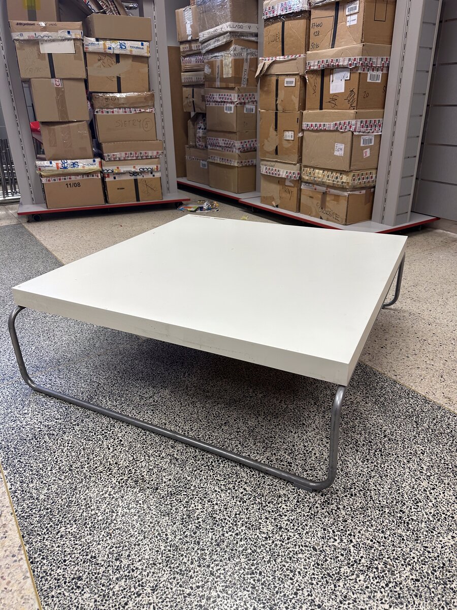 Stolek IKEA SVANSBO - 2