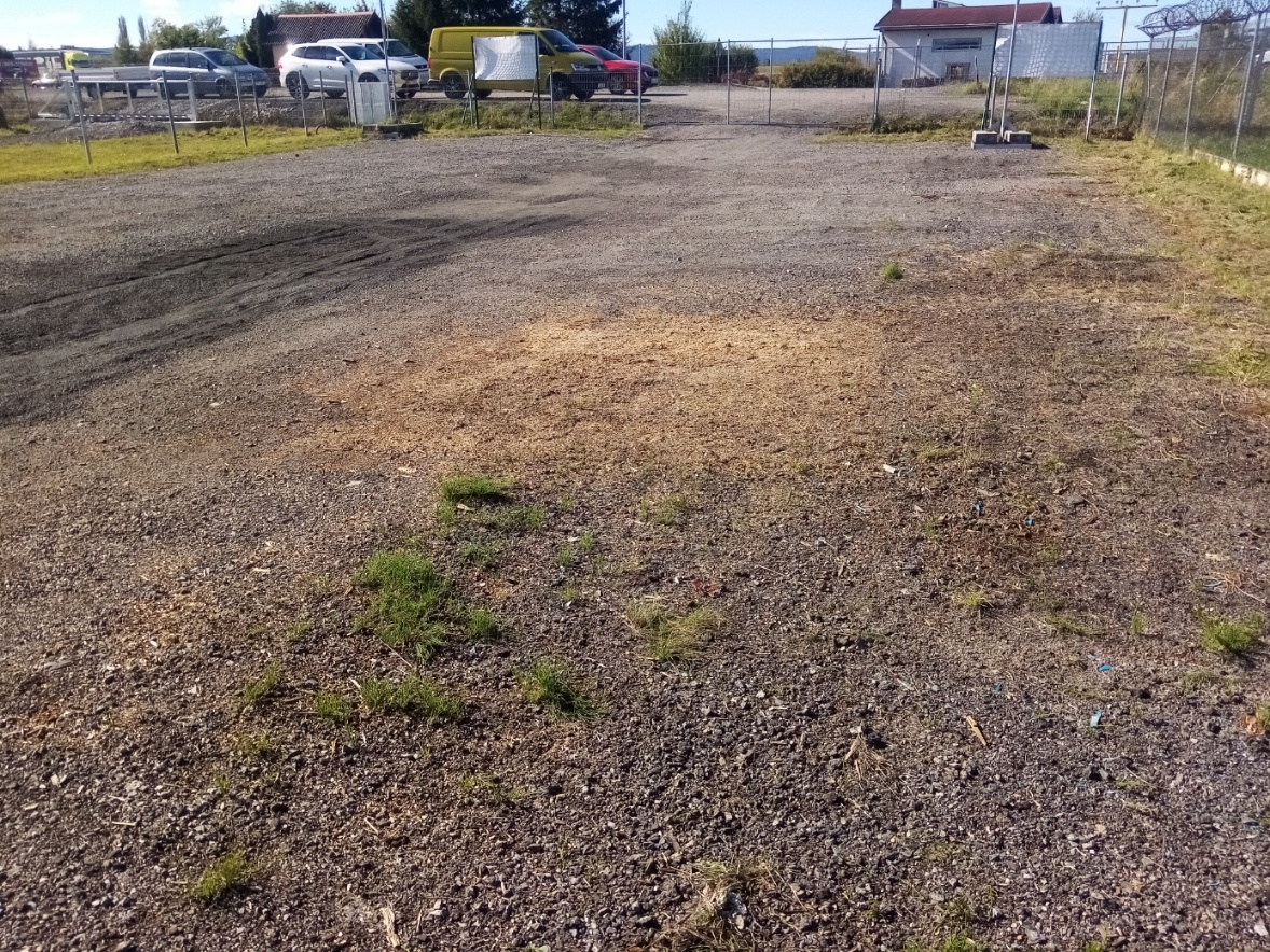 Zpevněná plocha 200 m2 na oploceném pozemku v Plané u ČB - 2