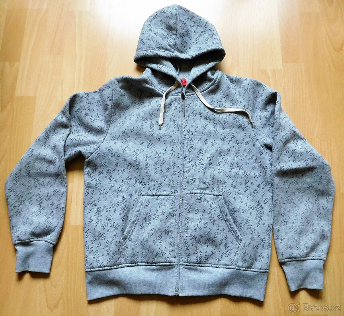 Chlapecké mikiny + 2x svetr - 2