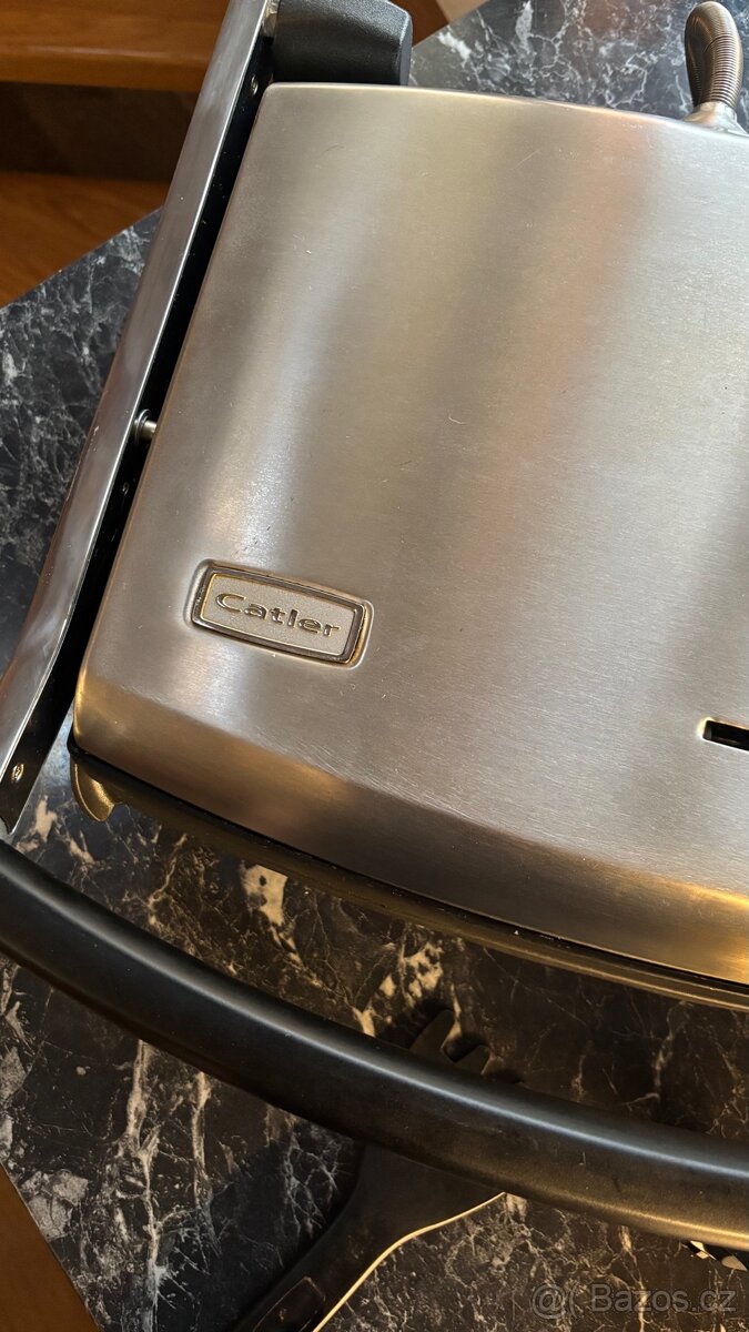 Kontaktní gril Catler - 2