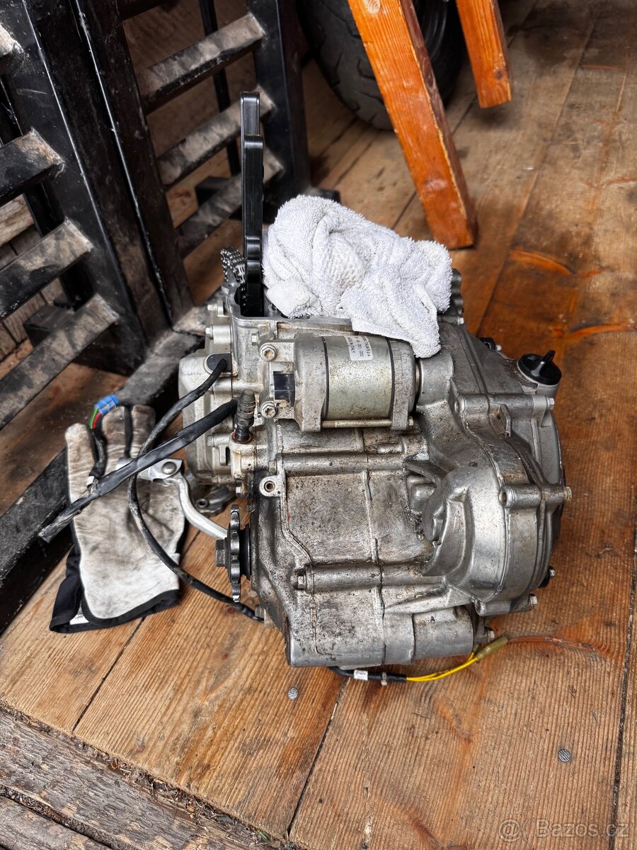 Motor KTM SX-F 450 - 2