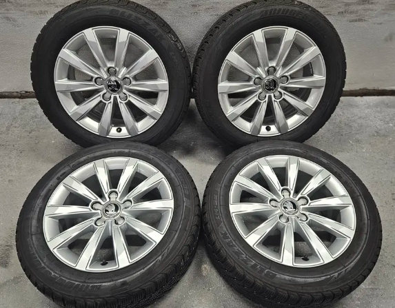 16"ŠKODA 5X112 ET40 7J + 205/55 R16 91H ZIMNÍ SADA - 2