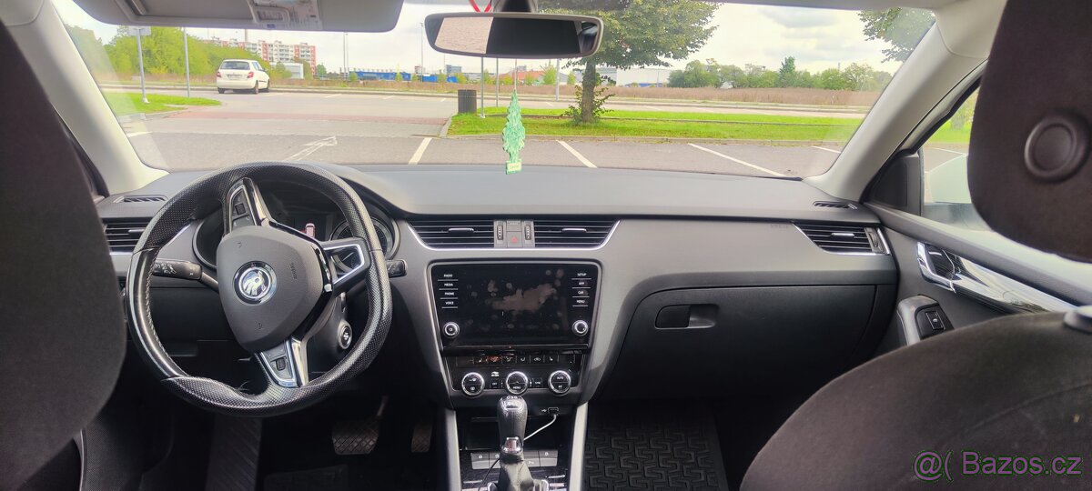 Škoda Octavia Combi Style 2.0 TDI 135 kW 4x4 DSG - 2