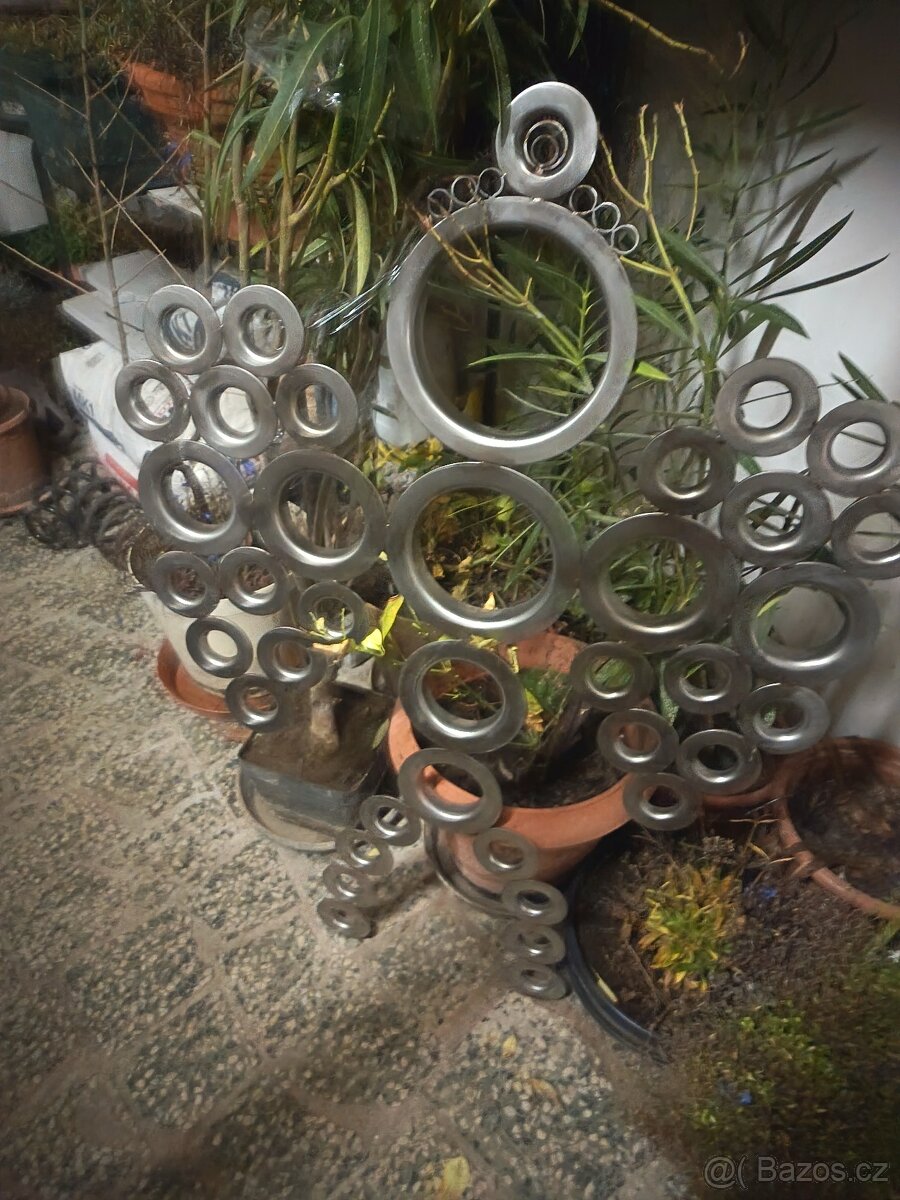 NEREZOVÝ ANDĚL - 2