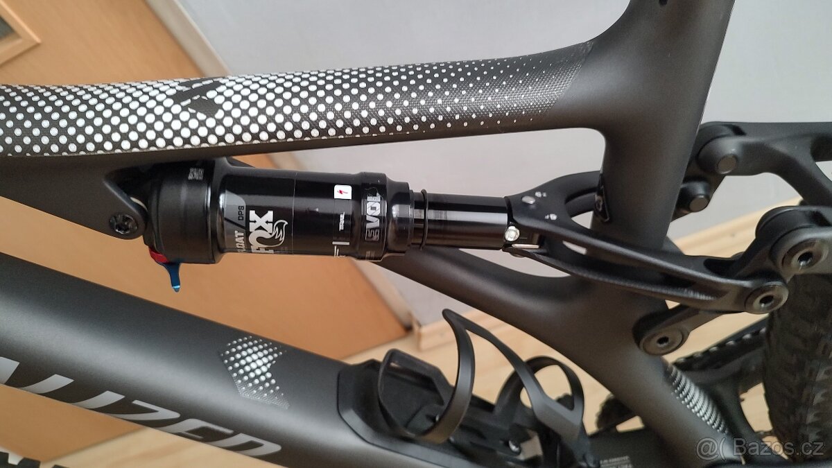 Celoodpružené horské kolo Specialized Stumpjumper Comp 2022 - 2