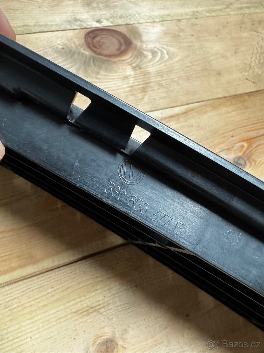 Mřížka golf 7 R-Line - 2