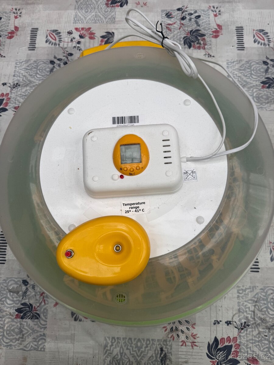 Líheň puisor na 51 vajec - 2