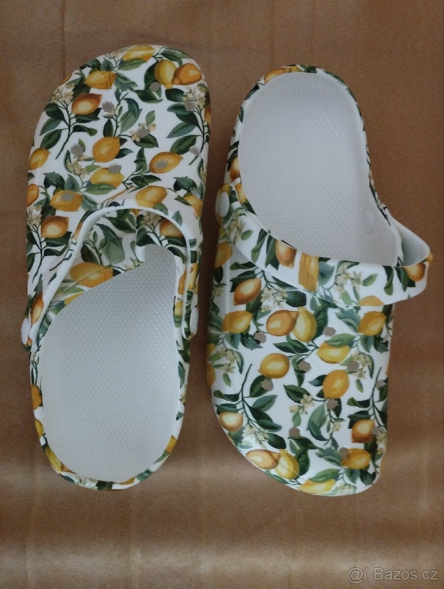 Dámské nazouváky vel.41 - 2