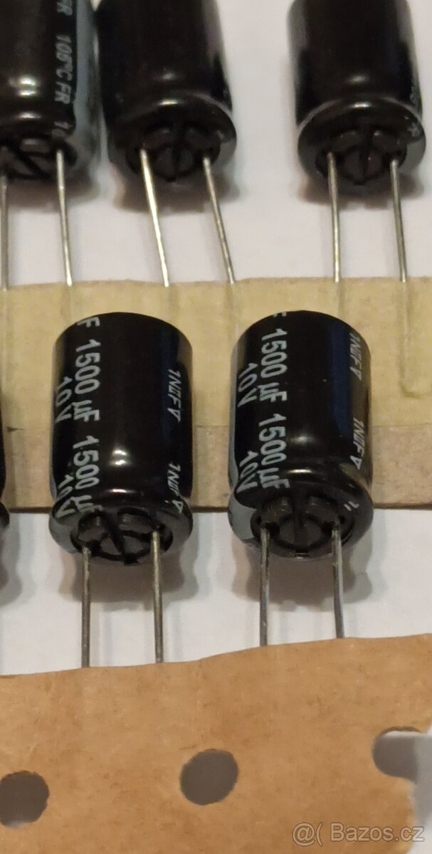 Kondenzátory elektrolytické - 2