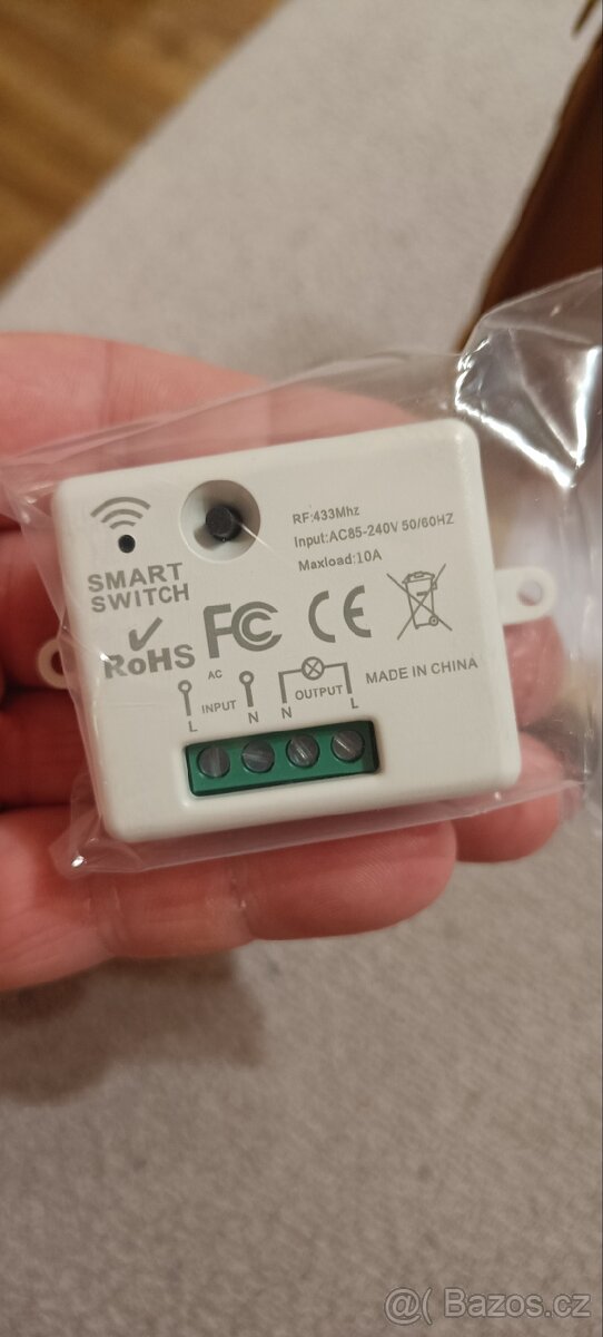 Dálkový spínač max 240V - 2