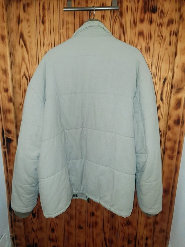 zimní bunda, kraťasy Bugatti, košile - 2