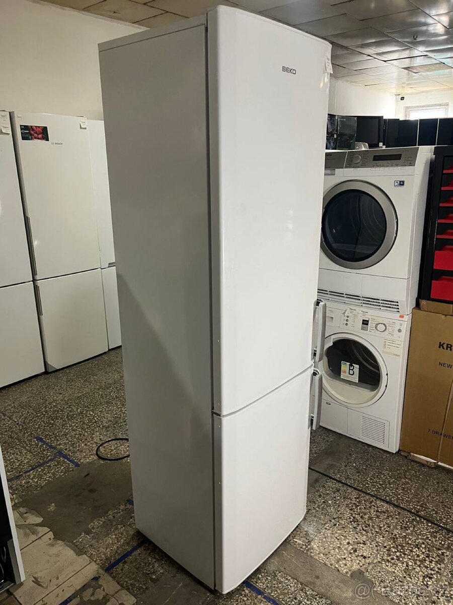 Lednice Beko bílá s mrazákem + záruka - 2