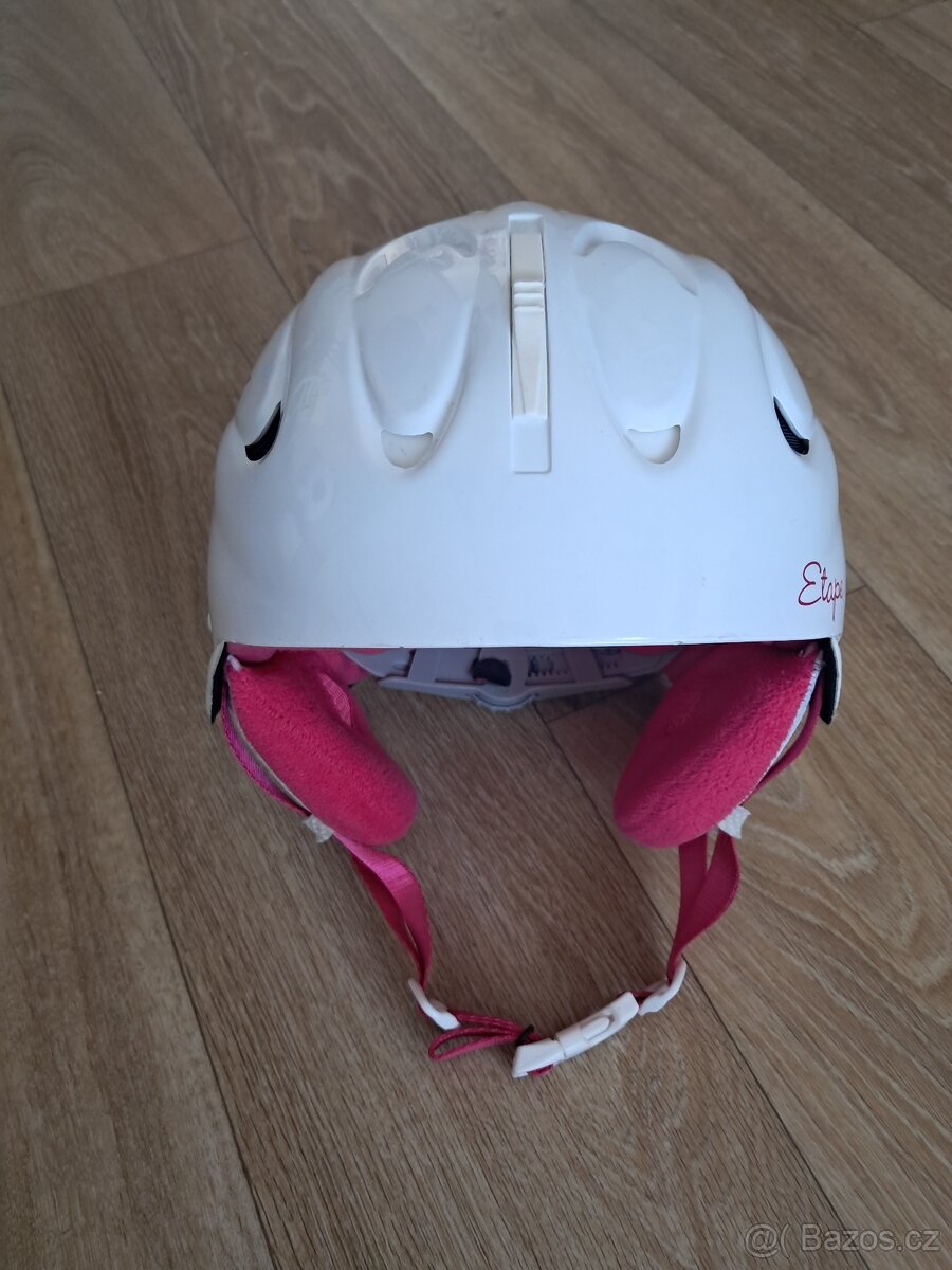 Lyžařská helma - pěkný stav - 2