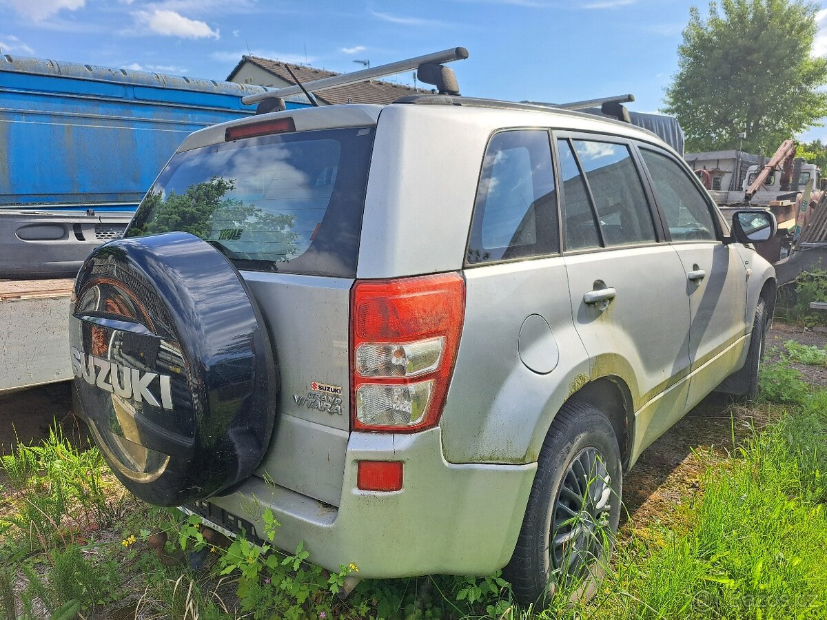 Suzuki Grand Vitara - 2