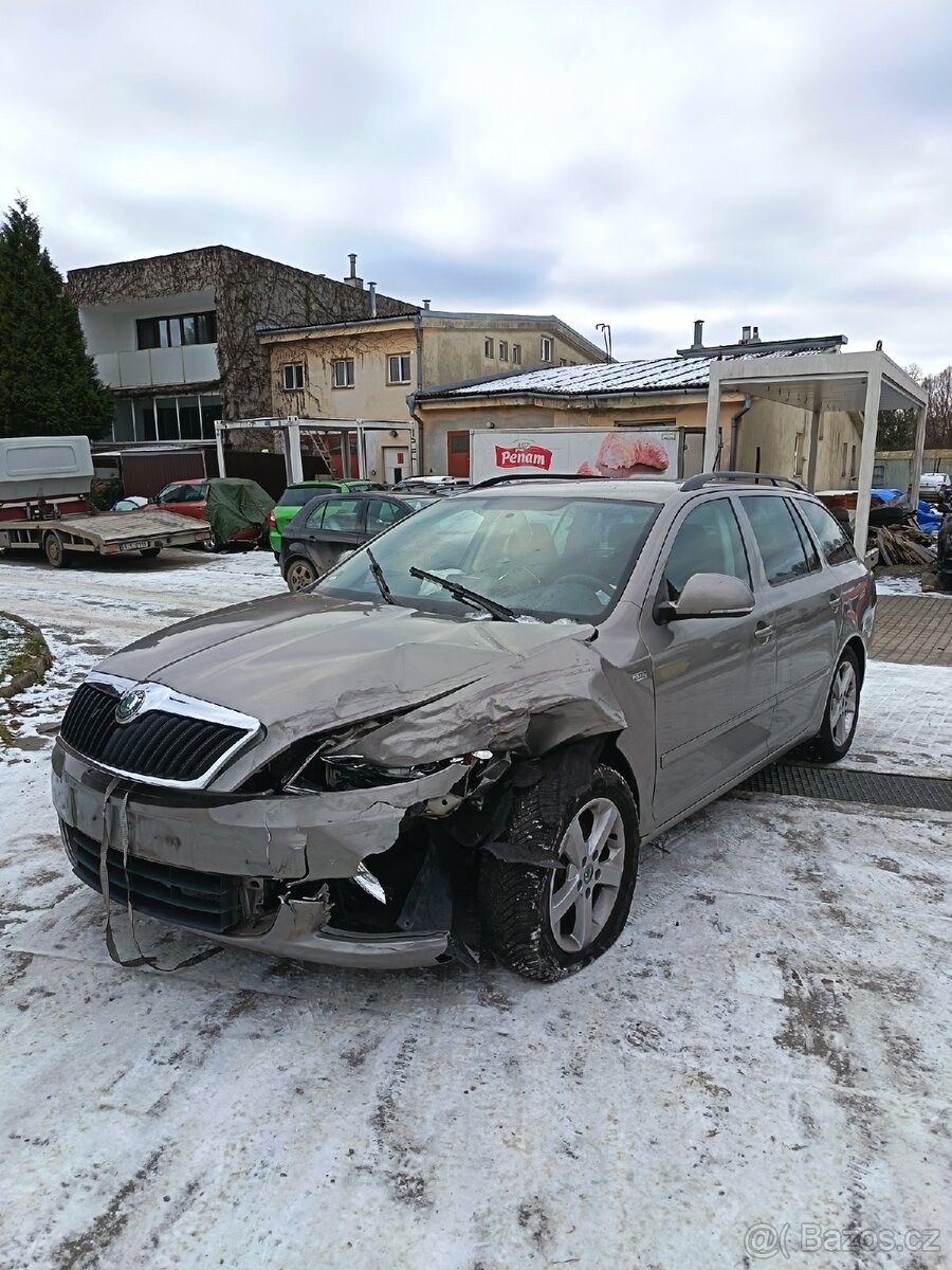 Škoda Octavia 2 1.4 TSI 90kw - 2
