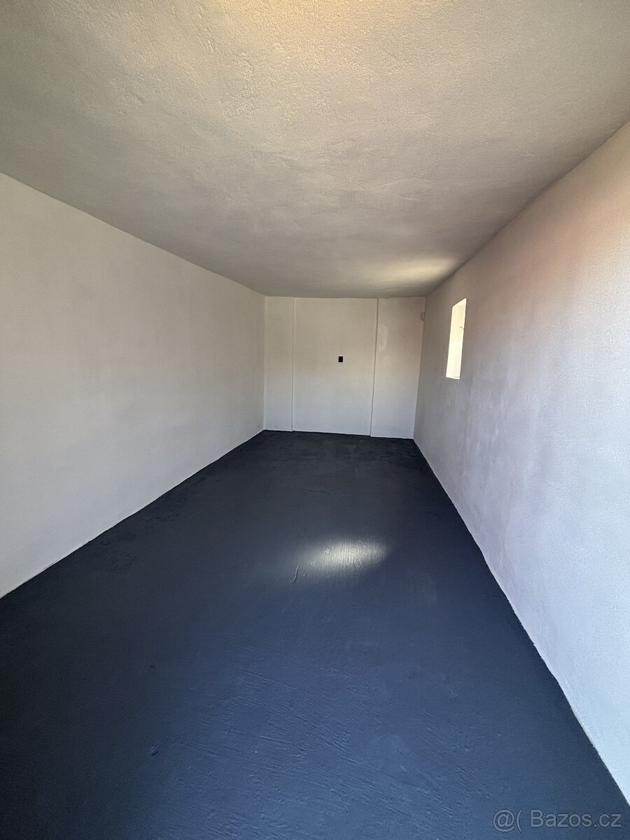 Prodej garáže – Třebíč, ul. Arbesova - 2