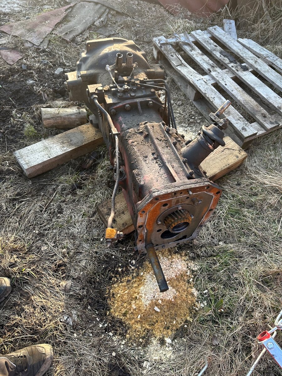 Díly Zetor 10540 a Forterra - 2
