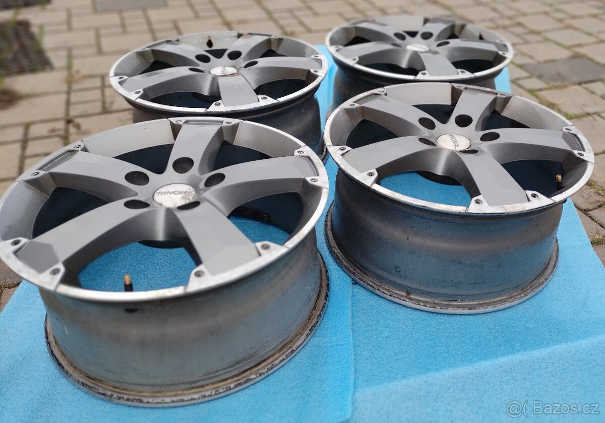 Disky -sada pro VW Touareq - 2