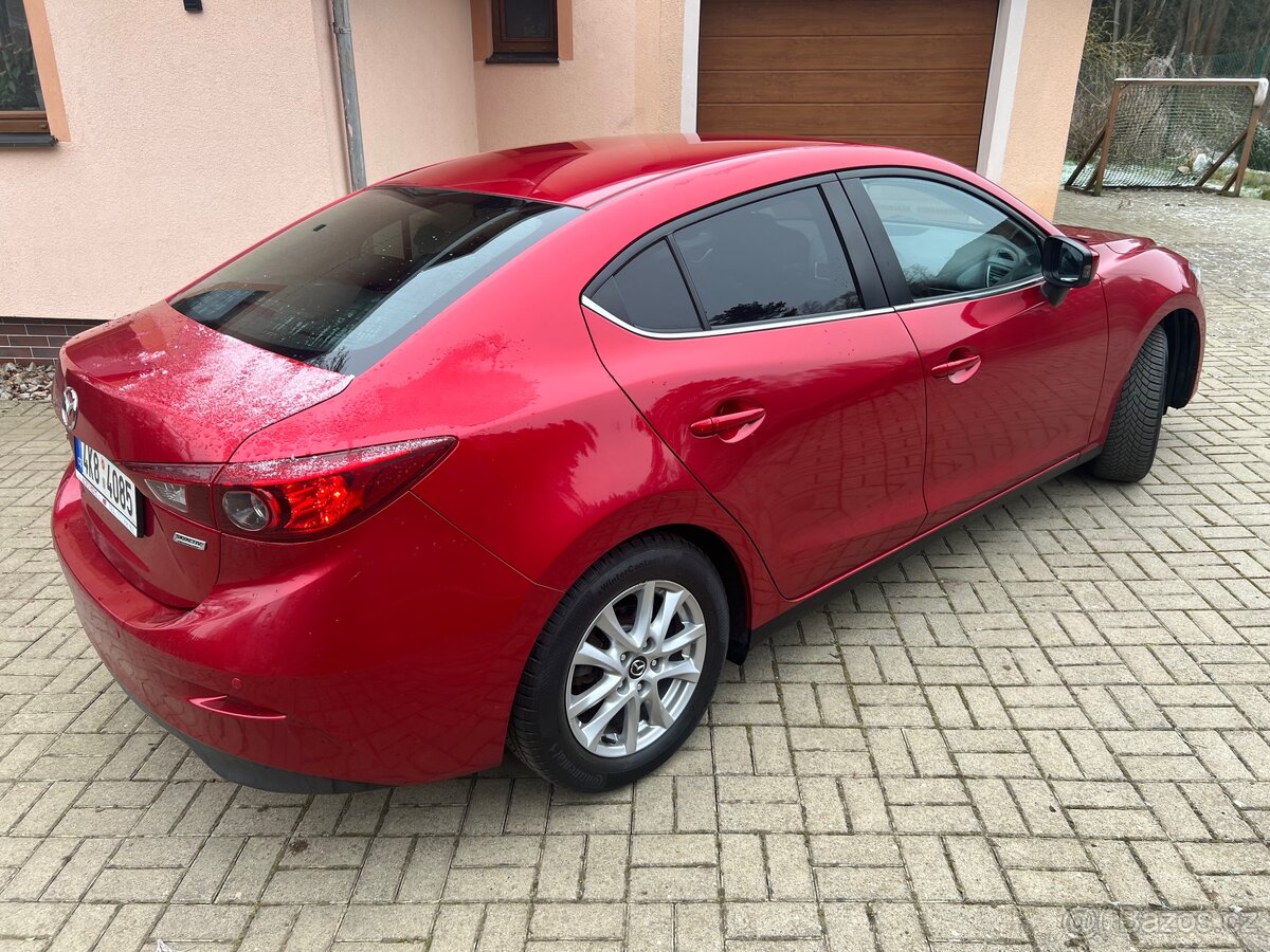 Mazda 3. 2.2 dci - 2