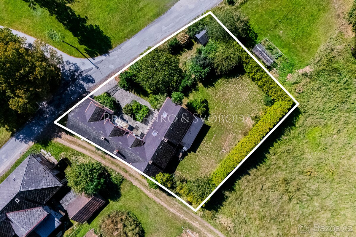 Prodej vícegeneračního domu 286m², pozemek 1096m² Havl. Brod - 2