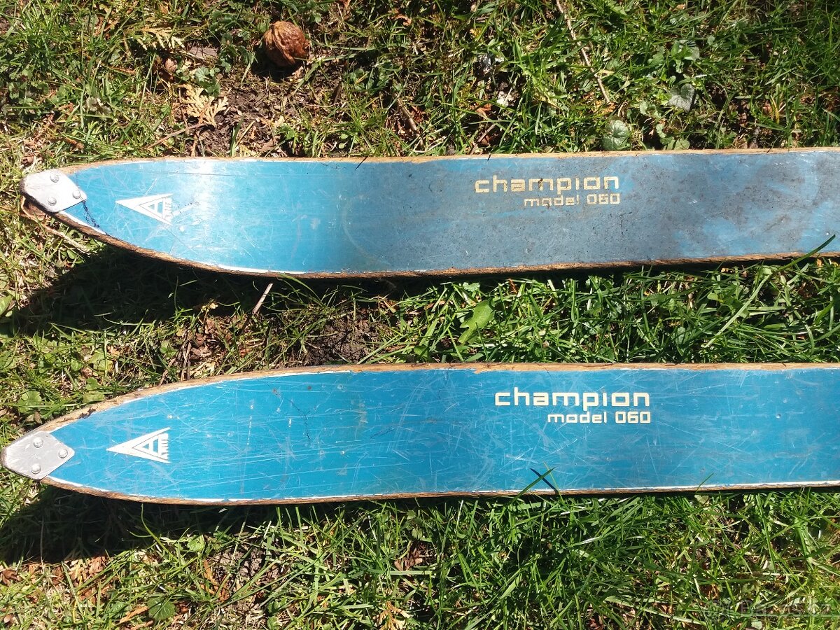 historické lyže - 2