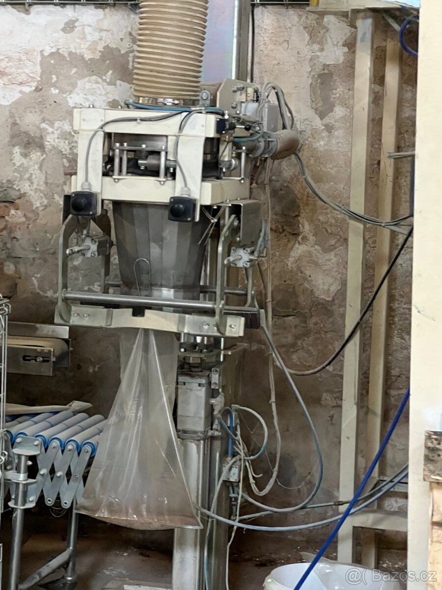 Použitá pytlovací linka - 2